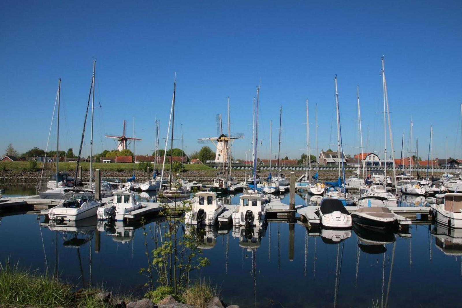 Vakantiehuis Vakantiehuis Waterresort Oosterschelde - Huisnr. 34 *